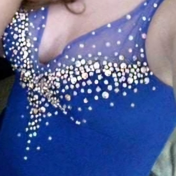 Blue Evening Gown / Grad Dress. Size US2 , Royal Blue - Picture 2 of 3